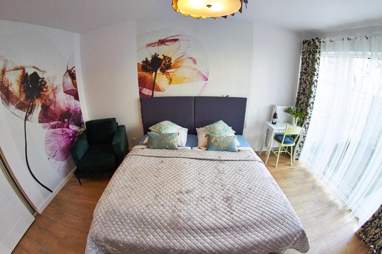 Apartament Bałtycka z ogródkiem Kołobrzeg Exterior foto